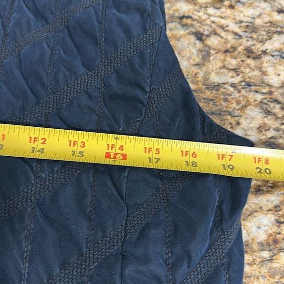 Faconnable Women’s Quilted Vest Casual Style In Navy Blue Size M - Picture 6 of 9